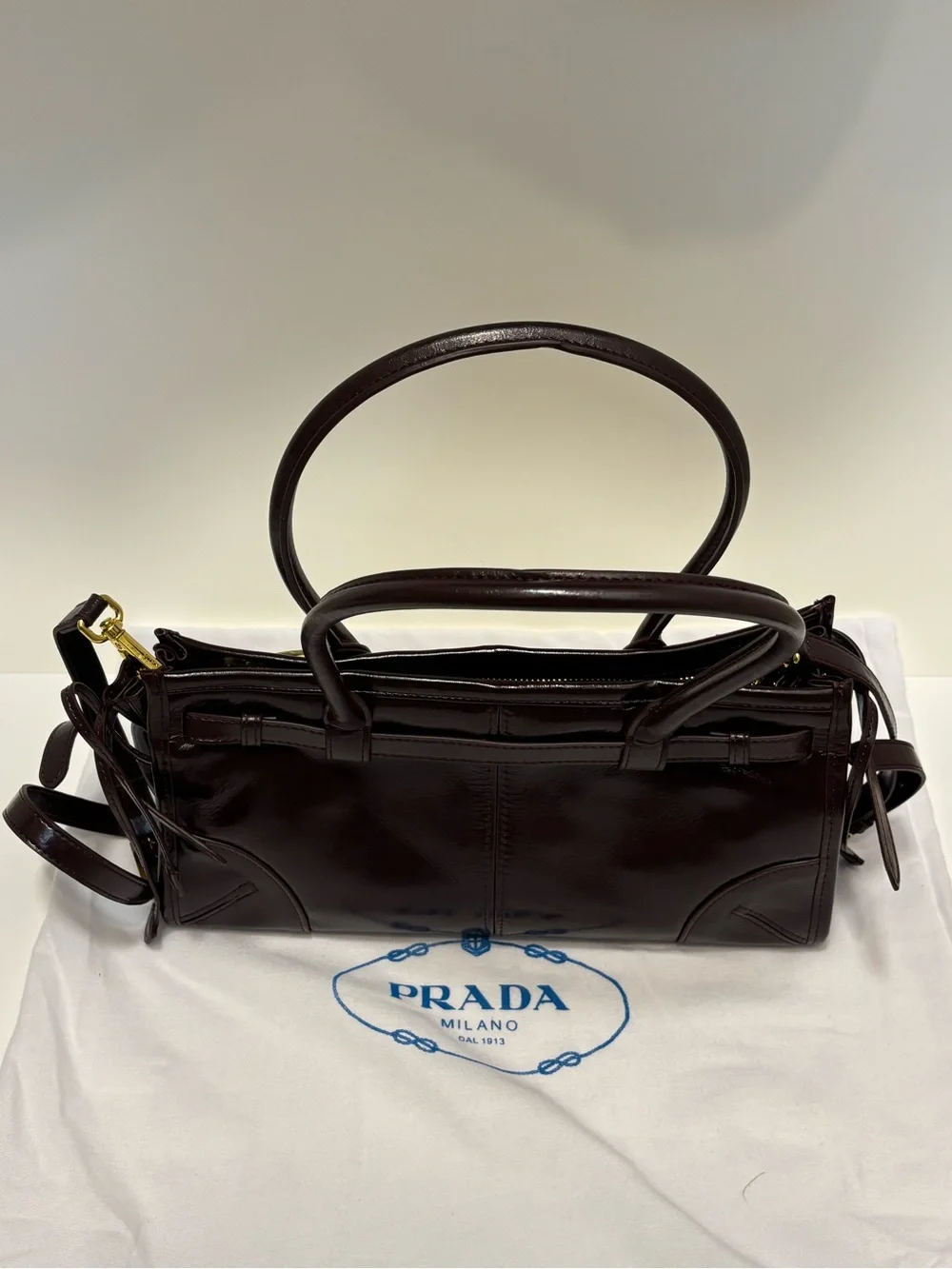 Prada Wine Red Patent Leather Shoulder Bag with Gold Hardware - Picture 4 of 6